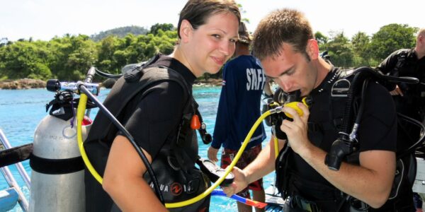 Dive Equipment Rental and Purchase in No Gravity